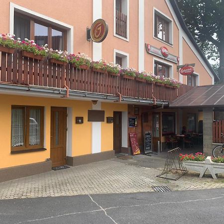 Maly Byt 1+1 Karlovy Vary Exterior photo